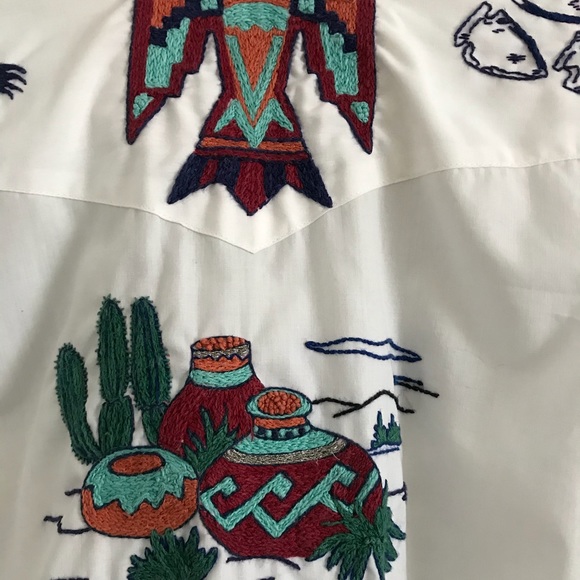 Hand Embroidered 1980s Wrangler Western Shirt - Picture 5 of 8